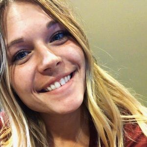 Meet your Posher, Kelsie